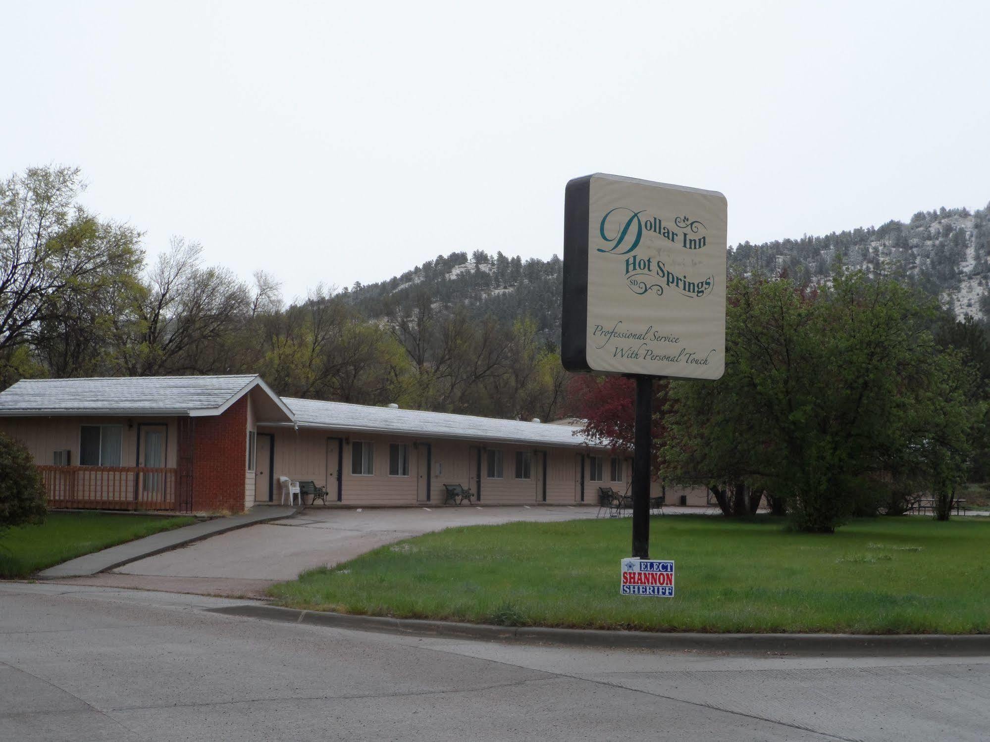 Dollar Inn Hot Springs Exterior photo
